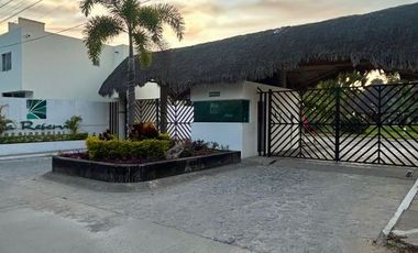 CASA EN VENTA CON EXCEDENTE DE TERRENO EN MEZCALES