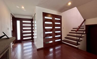 Casa en condominio en venta en Lomas de Memetla