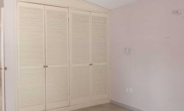 CASA EN RENTA EN COLONIA TILA, CDAD. DEL CARMEN