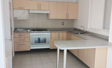 Paseos del Bosque 3 recámaras sala de tv, en esquina condominio con alberca