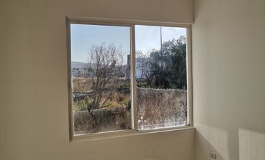 Paseos del Bosque 3 recámaras sala de tv, en esquina condominio con alberca