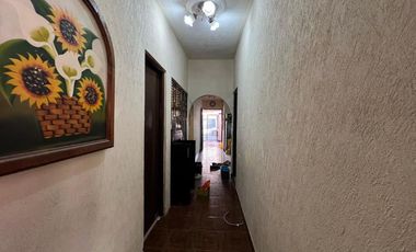 CASA EN VENTA EN FRACCIONAMIENTO RESIDENCIAL DEL BOSQUE GOMEZ PALACIO, DURANGO.
