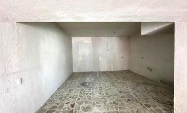 Local comercial en renta sobre Av. Manuel Acuña casi López Mateos