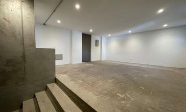 ARRIENDO Local Comercial de 45,61 m2, Santiago