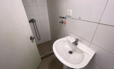 ARRIENDO  Local Comercial de 122,10 m2, Vicuña Mackenna, Ñuñoa