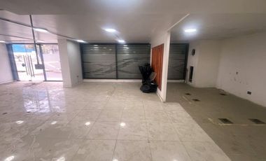 ARRIENDO  Local Comercial de 122,10 m2, Vicuña Mackenna, Ñuñoa