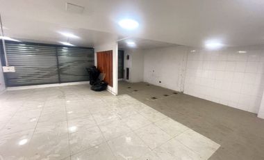 ARRIENDO  Local Comercial de 122,10 m2, Vicuña Mackenna, Ñuñoa