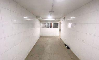 ARRIENDO  Local Comercial de 122,10 m2, Vicuña Mackenna, Ñuñoa