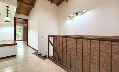 ARRIENDO de CASAS en ENVIGADO