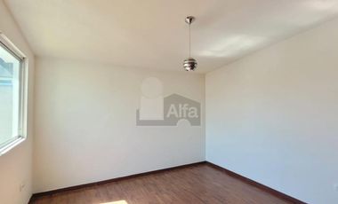 Casa en condominio en renta en Palma Real, Metepec, México