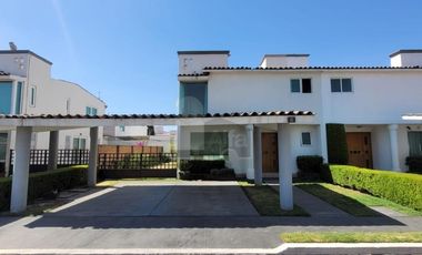 Casa en condominio en renta en Palma Real, Metepec, México