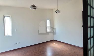 Casa en condominio en renta en Palma Real, Metepec, México