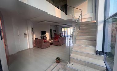 VENTA de CASA LOTE en GARZON