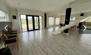 CASA EN VENTA 3AMB -C/ PILETA- LAGOS DE CANNING - CANNING