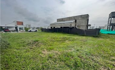 SE VENDE LOTE JAMUNDI PASO DE LA BOLSA UNIDAD EL LAGUITO