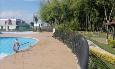 SE VENDE LOTE JAMUNDI PASO DE LA BOLSA UNIDAD EL LAGUITO