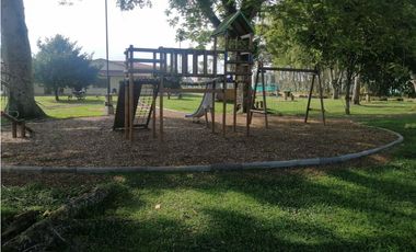 SE VENDE LOTE JAMUNDI PASO DE LA BOLSA UNIDAD EL LAGUITO