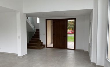 Casa - Escobar -  San Matias -  A4  - PG - ALQUILER