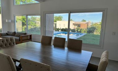 Casa - Escobar -  San Matias -  A4  - PG - ALQUILER