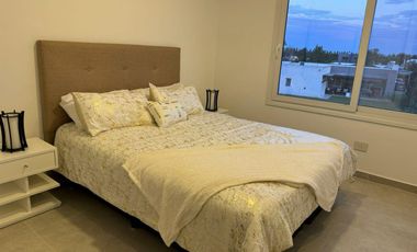 Casa - Escobar -  San Matias -  A4  - PG - ALQUILER