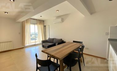 Departamento monoambiente-Ituzaingó Norte Centro-Cochera-