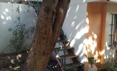 Casa en  Caseros
