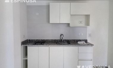 Departamento de un ambiente en alquiler - Moron, con cochera