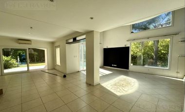 CASA. ALQUILER. LAS CALETAS NORDELTA,