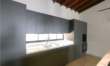 Arriendo hermosa casa campestre Envigado sector Antillas