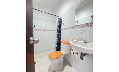 SE VENDE CASA EN EL ORIENTE