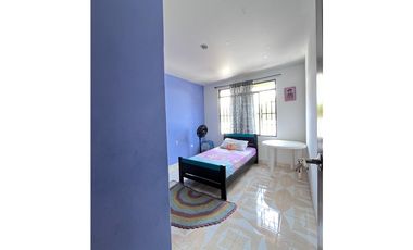 SE VENDE CASA EN EL ORIENTE