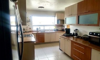 CASA EN VENTA CON SEGURIDAD EN BOSQUE ESMERALDA EN ATIZAPÁN DE ZARAGOZA