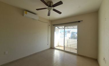 AMPLIA CASA EN VENTA DE 3 RECÁMARAS, 1 EN PLANTA BAJA AL NORTE DE COLIMA
