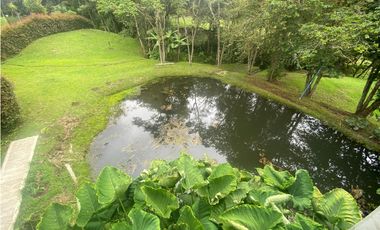 Venta de casa campestre en el Carmen de Viboral