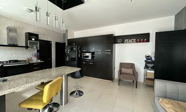 VENTA DE CASA EN AUREA ZONA SIERRA ALTA AL SUR DE MONTERREY