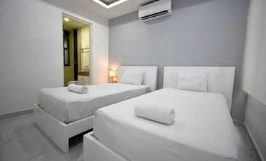 EDIFICIO DE DEPARTAMENTOS EN EL CENTRO DE PLAYA DEL CARMEN