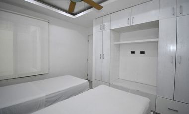 EDIFICIO DE DEPARTAMENTOS EN EL CENTRO DE PLAYA DEL CARMEN