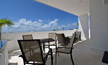 EDIFICIO DE DEPARTAMENTOS EN EL CENTRO DE PLAYA DEL CARMEN