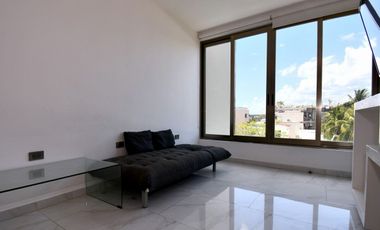 EDIFICIO DE DEPARTAMENTOS EN EL CENTRO DE PLAYA DEL CARMEN