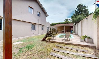 VENTA CASA 4AMB PARRILLA QUINCHO BERAZATEGUI