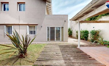VENTA CASA 4AMB PARRILLA QUINCHO BERAZATEGUI