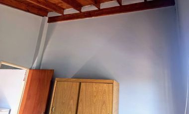 VENTA CASA 5 AMBIENTES  LIBERTAD MERLO  PERMUTA