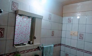 VENTA CASA 5 AMBIENTES  LIBERTAD MERLO  PERMUTA