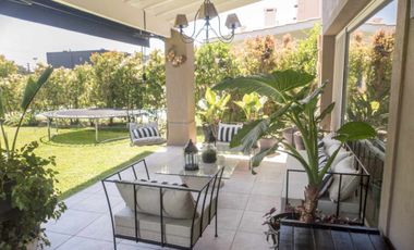 VENTA HERMOSA CASA EN TIPAS NORDELTA LOTE INTERNO