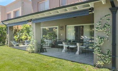 VENTA HERMOSA CASA EN TIPAS NORDELTA LOTE INTERNO