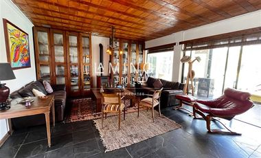 Casa en Venta en Lomas Blancas