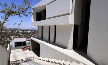 Preventa de hermosa casa en Condado de Sayavedra