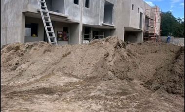 Casa  Nueva en Coto en Corazón de San Pedro Tlaquepaque MODELO BUSTAMANTE