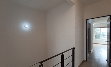 Casa en Venta en Dream Lagoons, Apodaca | 3 Recámaras, Frente a la Alberca