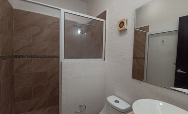 Casa en Venta en Dream Lagoons, Apodaca | 3 Recámaras, Frente a la Alberca